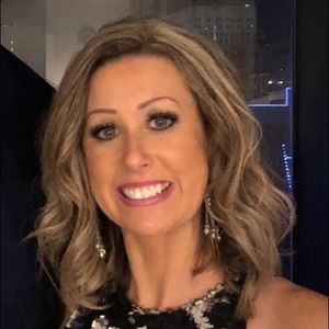 Meet your Posher, Gina